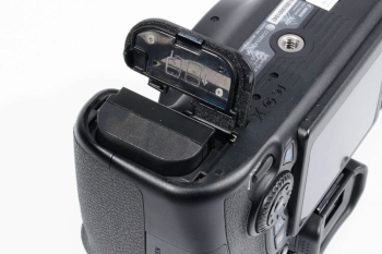 Pin Máy Ảnh Canon: Tìm Hiểu Các Model Phù Hợp